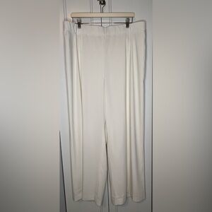 Penningtons Elegant Women's Off White Wide-Leg Trousers